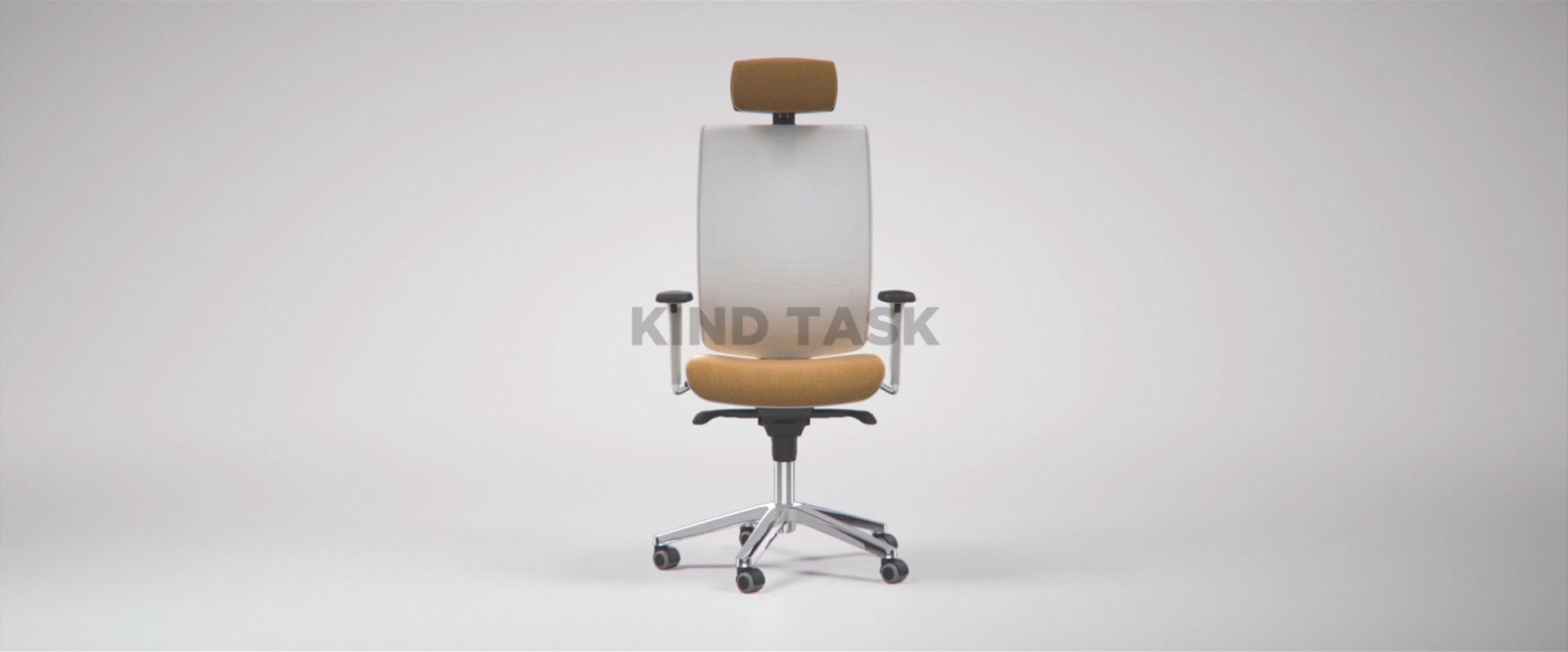 Una sedia da ufficio moderna Kind Task del brand Brado, è ripresa frontalmente su uno sfondo bianco neutro. La sedia ha una base a cinque razze in metallo lucido con ruote nere. Il sedile è imbottito con un tessuto color senape, e lo schienale alto è in rete bianca traspirante. Un poggiatesta imbottito color senape completa il design. Il logo "KIND TASK" è sovrapposto in grigio semitrasparente al centro dello schienale. L'immagine mette in risalto il design ergonomico e l'estetica pulita della sedia.